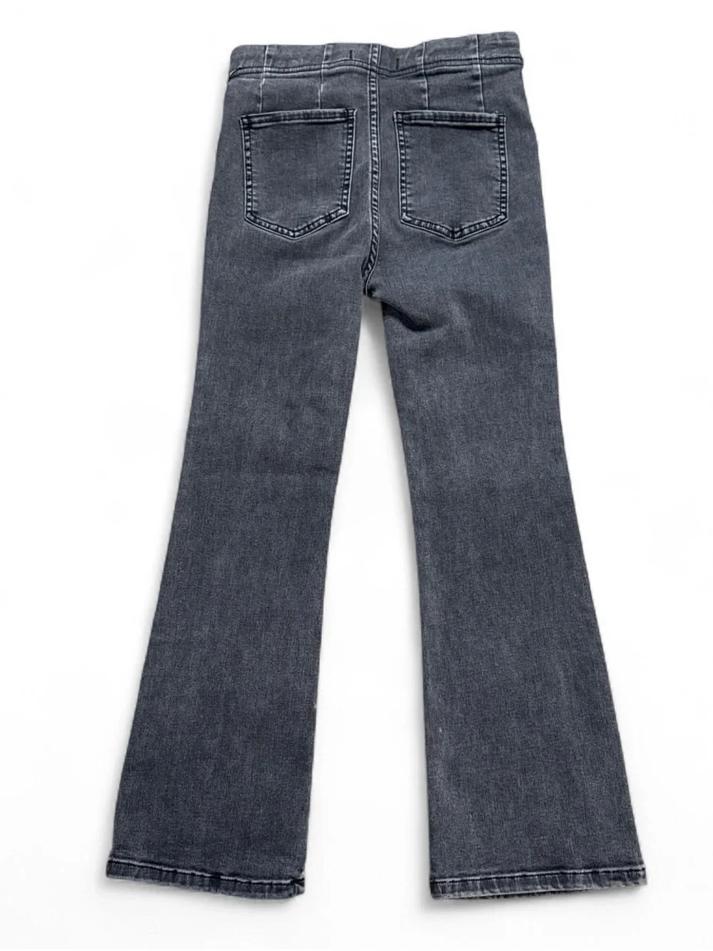 Free People Women’s Pull On Flare Jeans. Size 25”